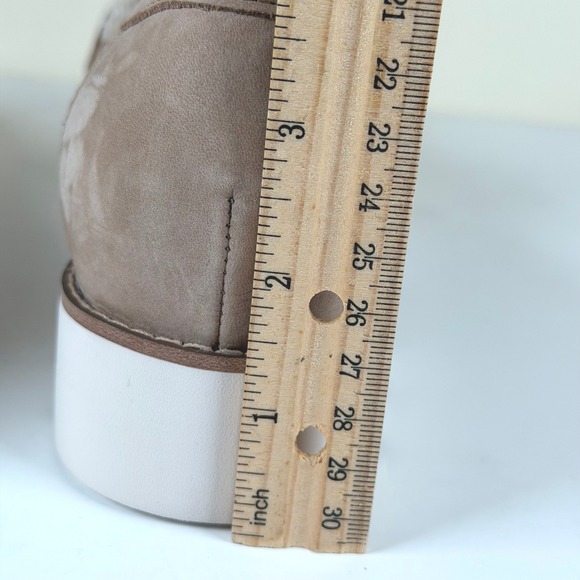 Vionic Cheryl Sherpa Lug Sole Loafers Women's 9 Taupe Suede Cream Neutral Chic - Picture 13 of 14